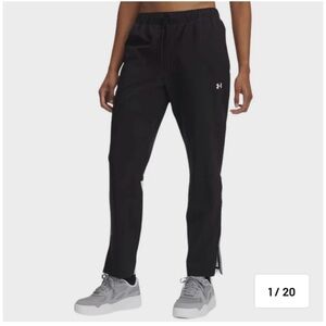 Under Armour Black Women's Loose Fit Lightweight Track Pants with Ankle Slits
